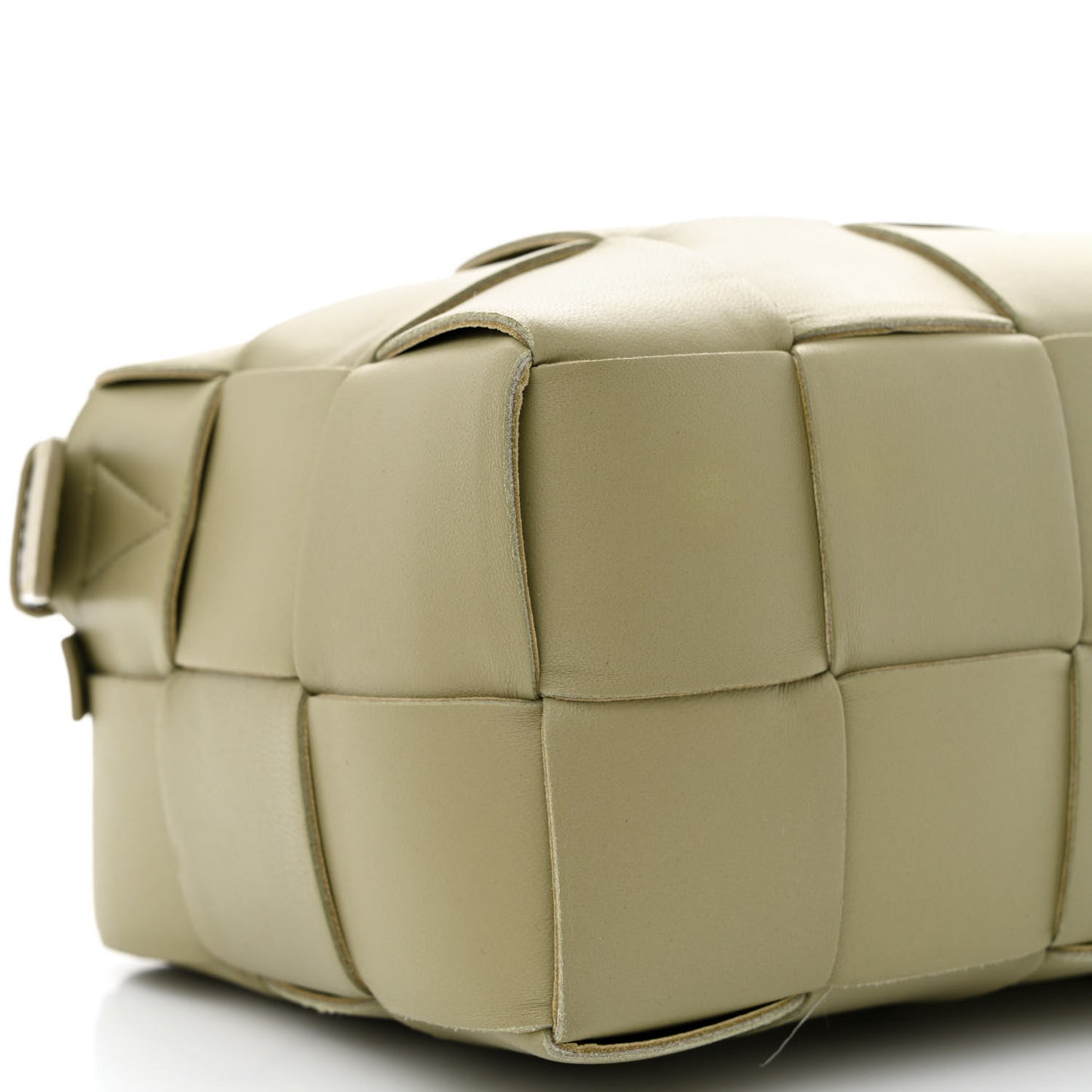 Lambskin Maxi Intrecciato Brick Cassette Bag Beige