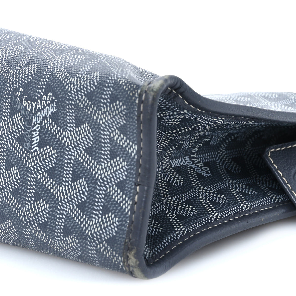 Goyardine Jouvence GM Toiletry Pouch Grey