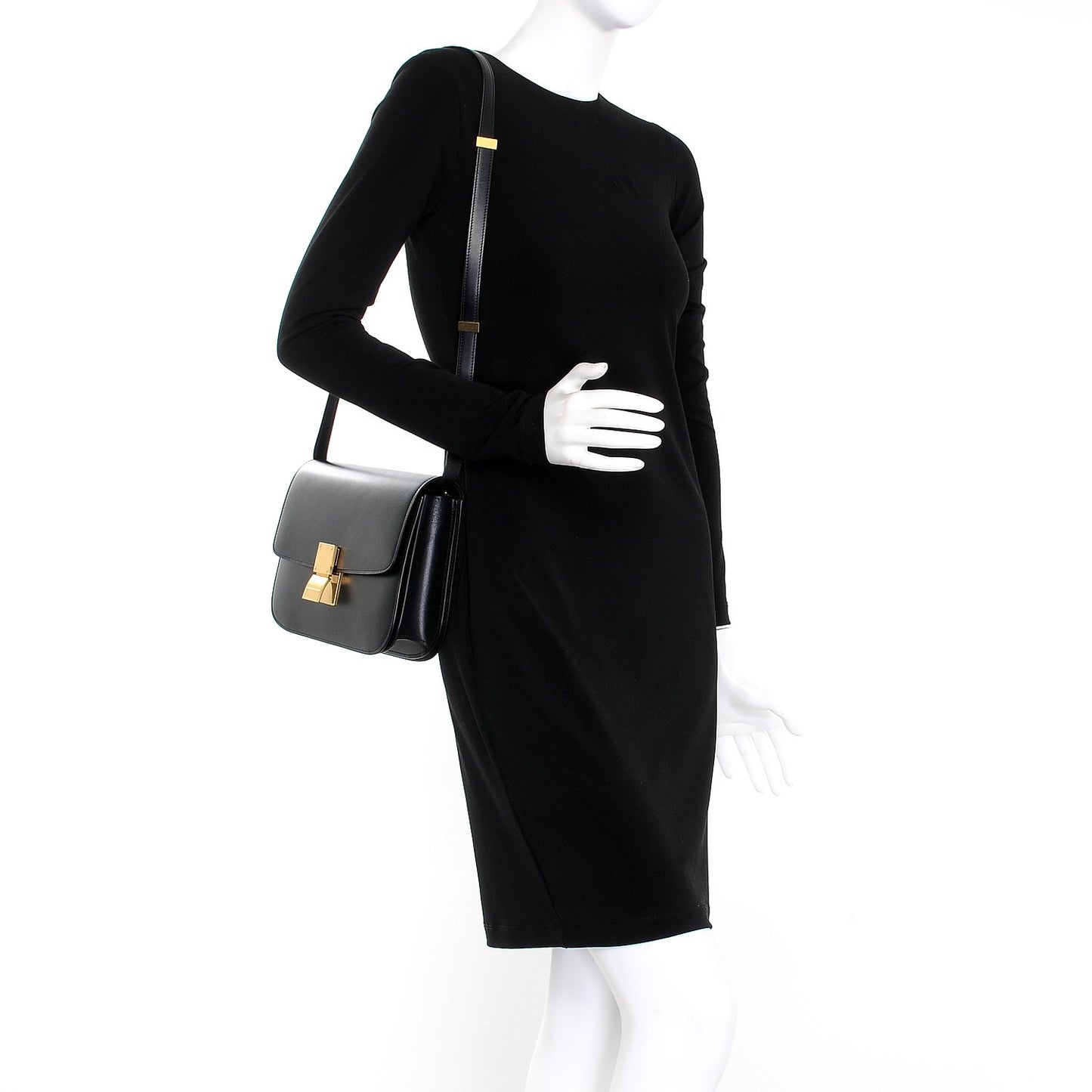 Box Calfskin Medium Classic Box Flap Bag Black