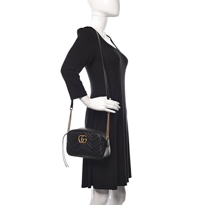 Gucci Calfskin Matelasse Small GG Marmont Chain Shoulder Bag Black 2 of 11