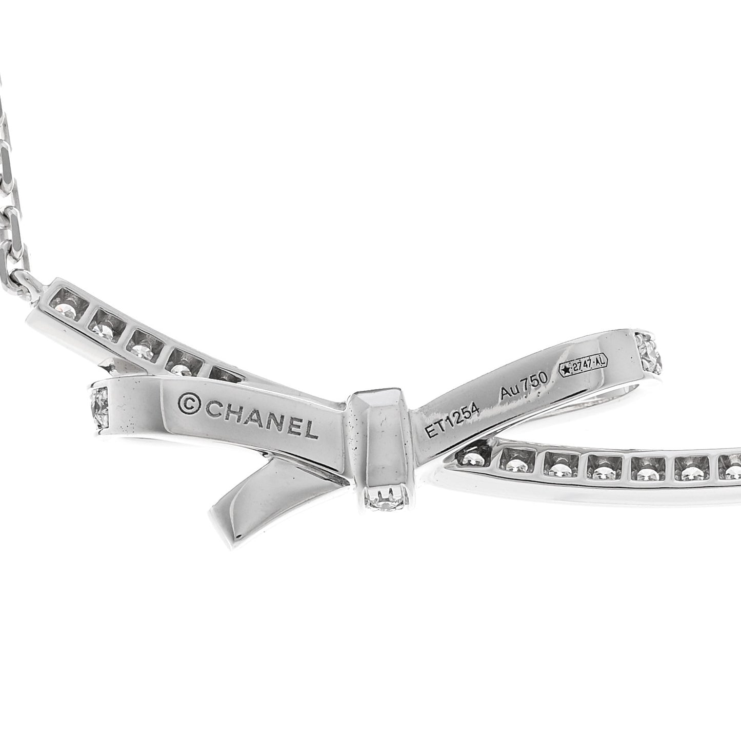 18K White Gold Diamond Ruban Necklace