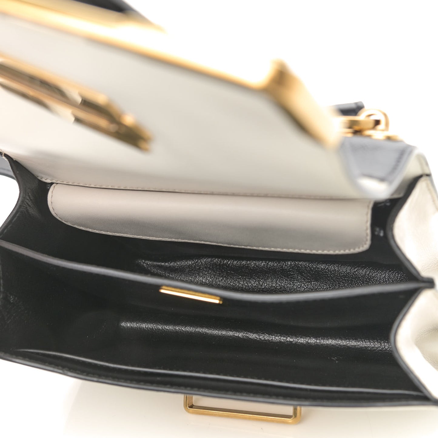 City Calf Saffiano Cahier Bag Talco Black