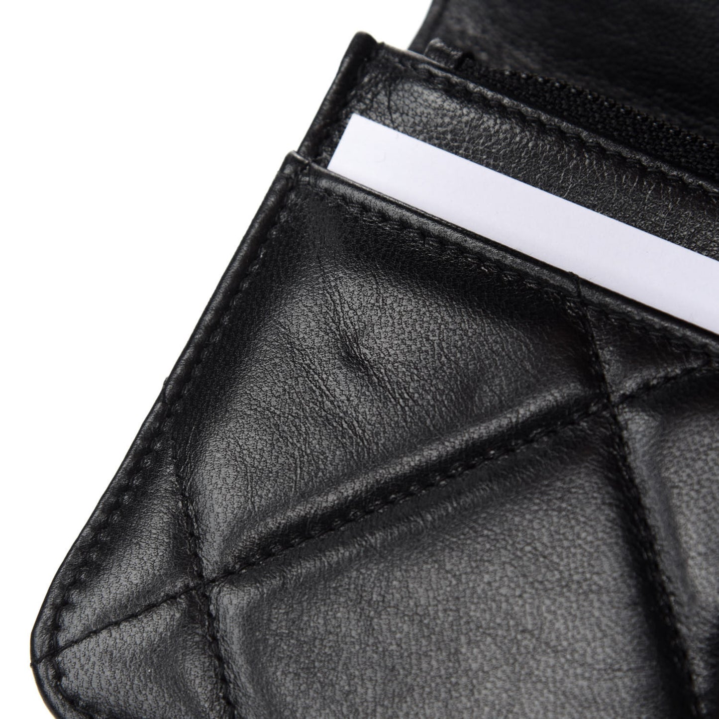 Lambskin Quilted 19 Wallet On Chain WOC Black