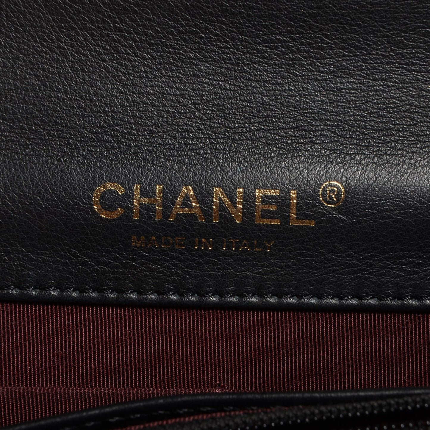 Patent Golden Class Wallet on Chain WOC Black