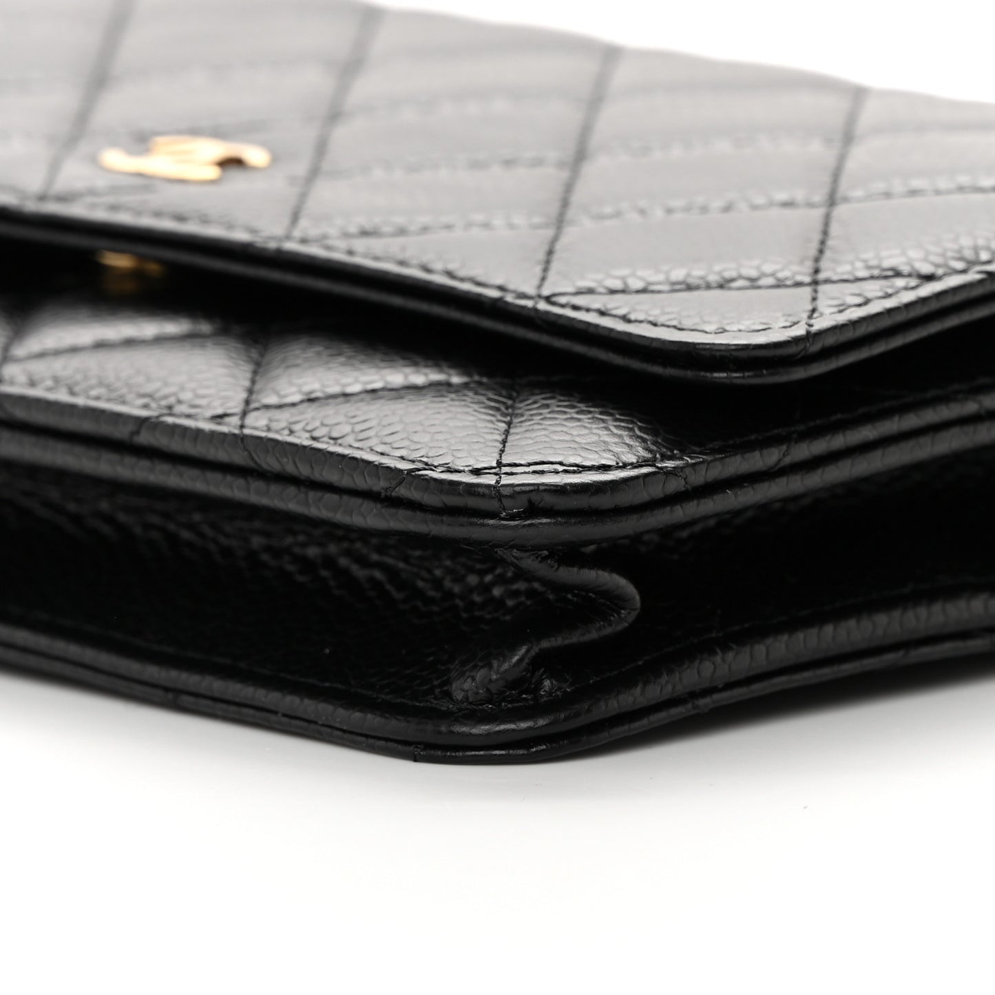Caviar Quilted Wallet on Chain WOC Black
