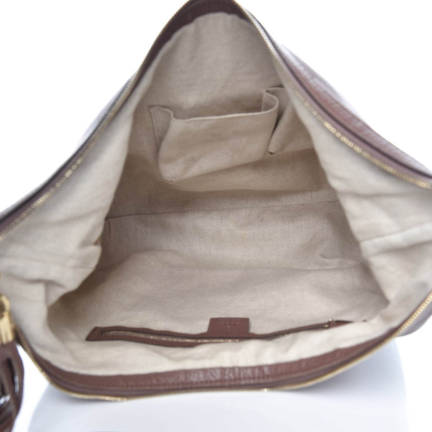 Pebbled Calfskin Medium Soho Chain Hobo Dark Cipria