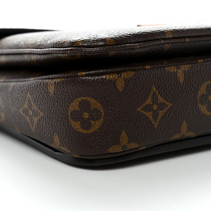 Louis Vuitton Monogram Pochette Metis 7 of 11