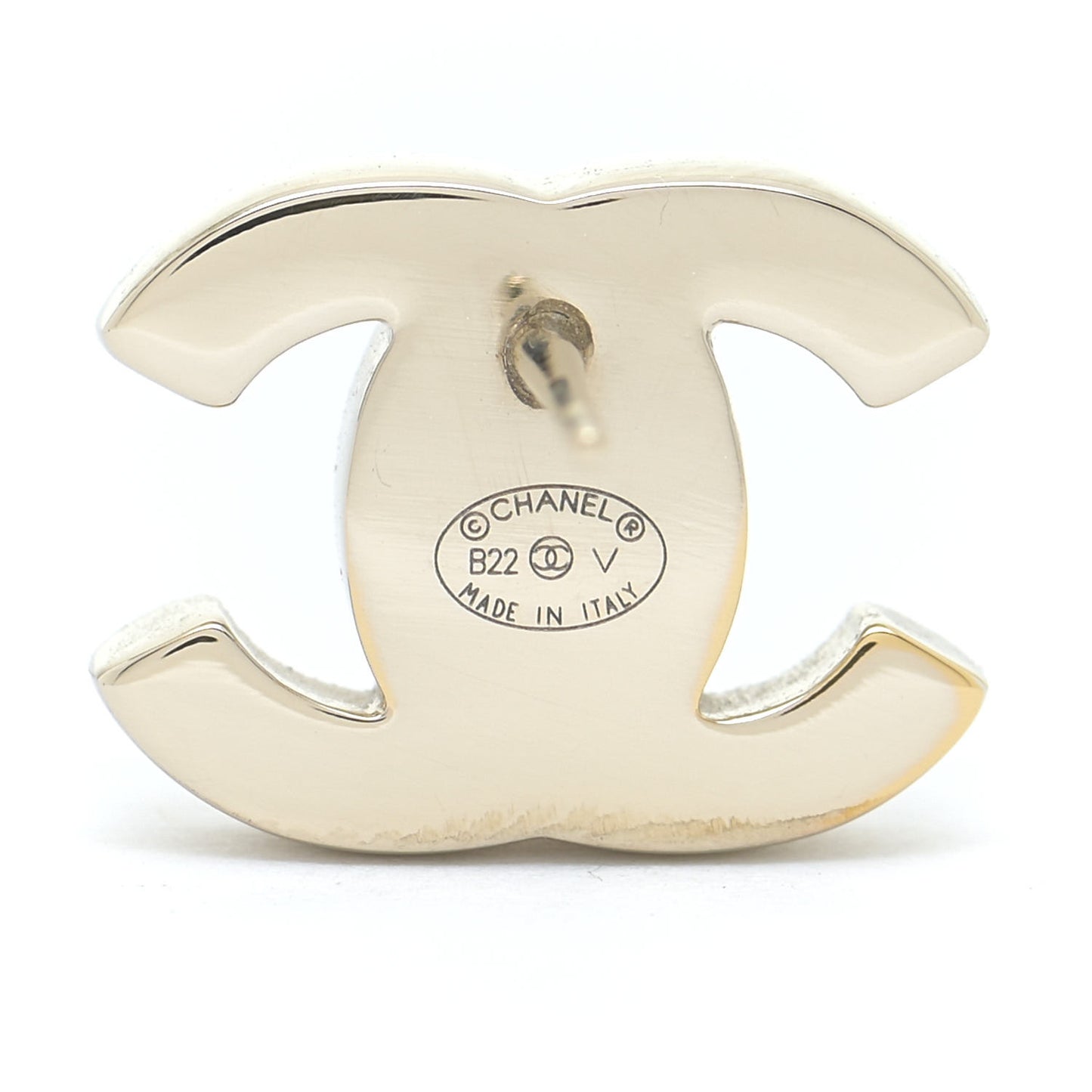 Metal CC Turnlock Earrings Gold