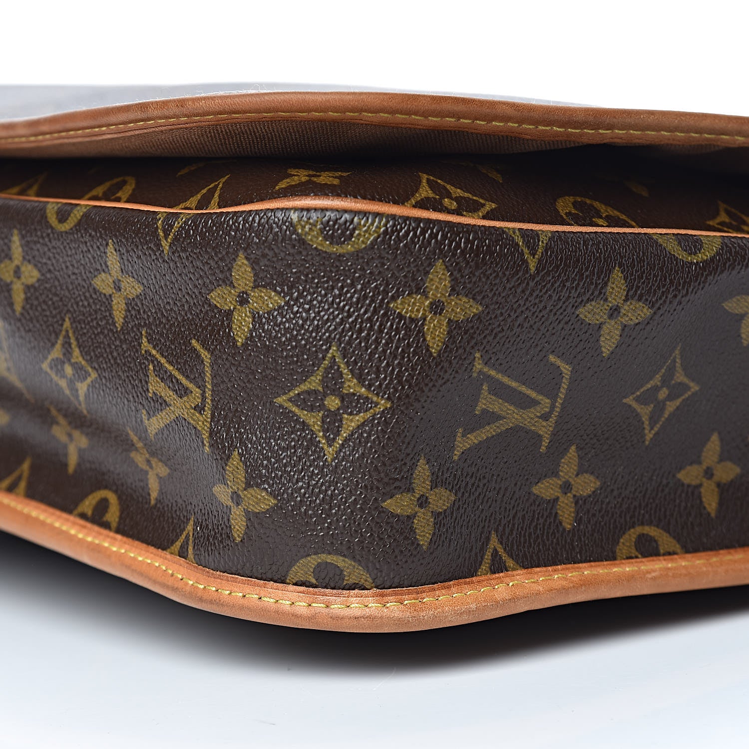 Louis Vuitton Monogram Bosphore GM Messenger Bag 10 of 14