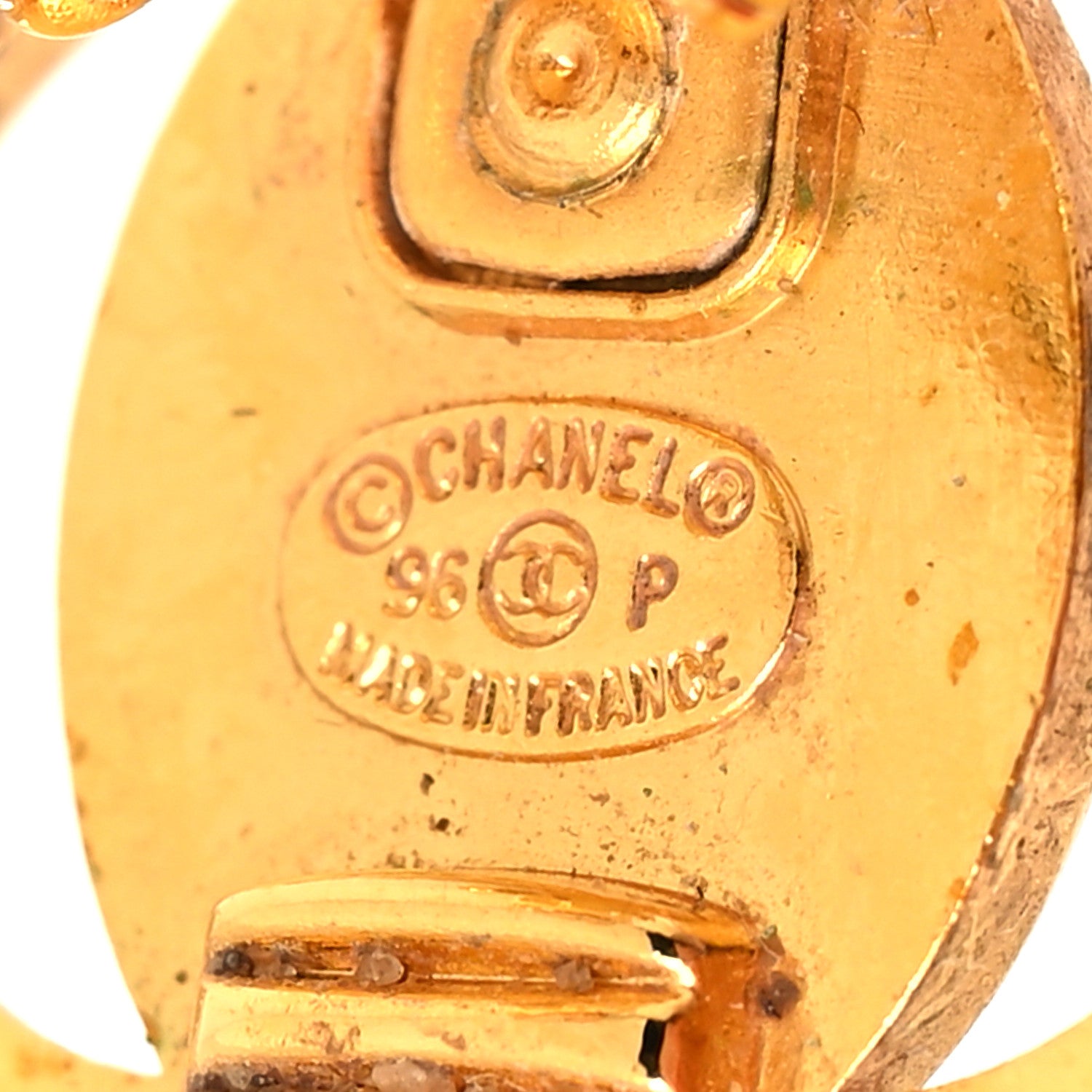 Chanel Metal CC Turnlock Clip On Earrings Gold 4 of 4