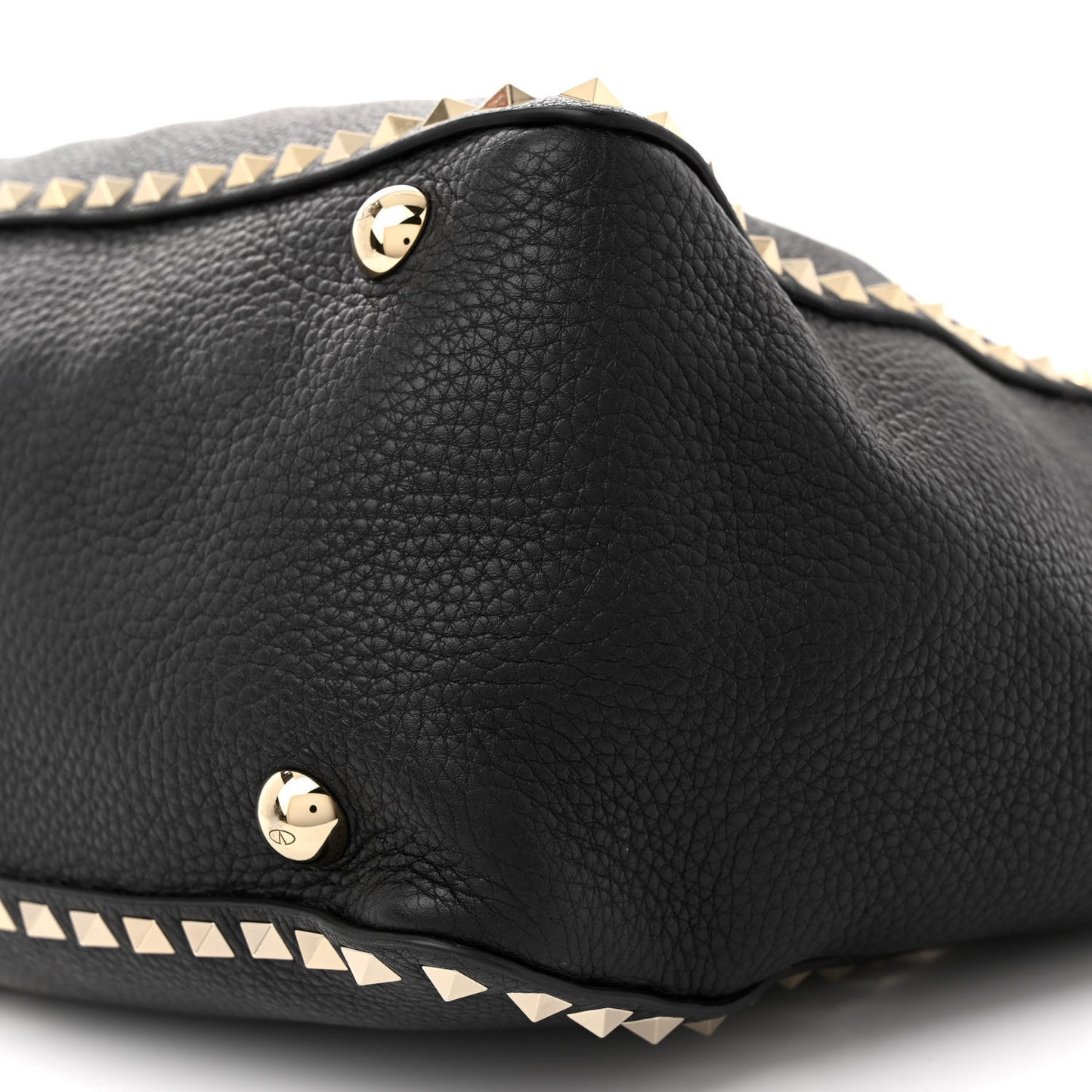 Pebbled Calfskin Medium Rockstud Tote Black
