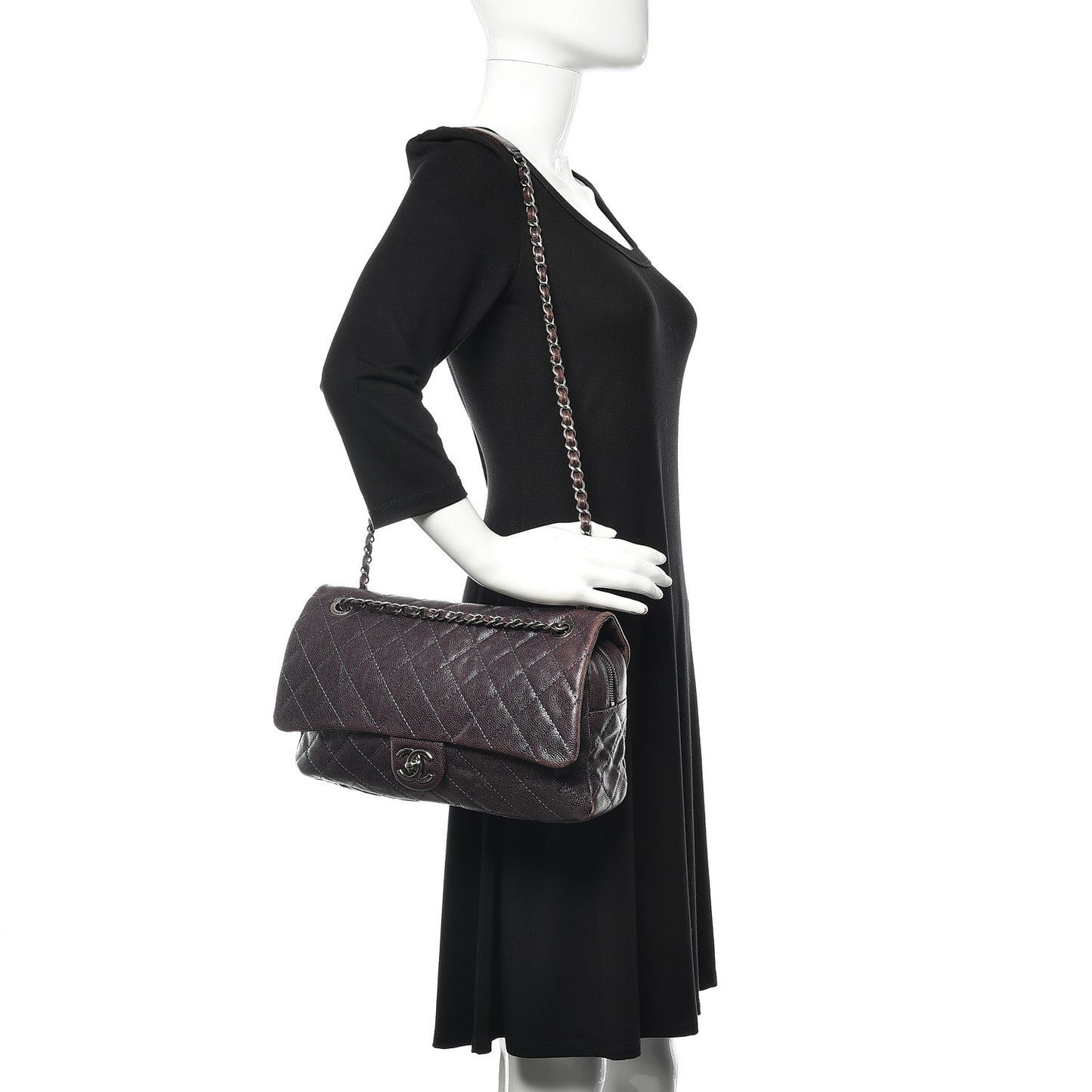 Iridescent Caviar Quilted Large Chic Flap Purple