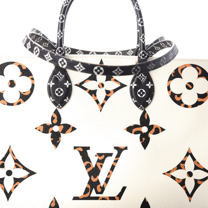 Louis Vuitton Monogram Giant Jungle Onthego GM Ivory 7 of 9