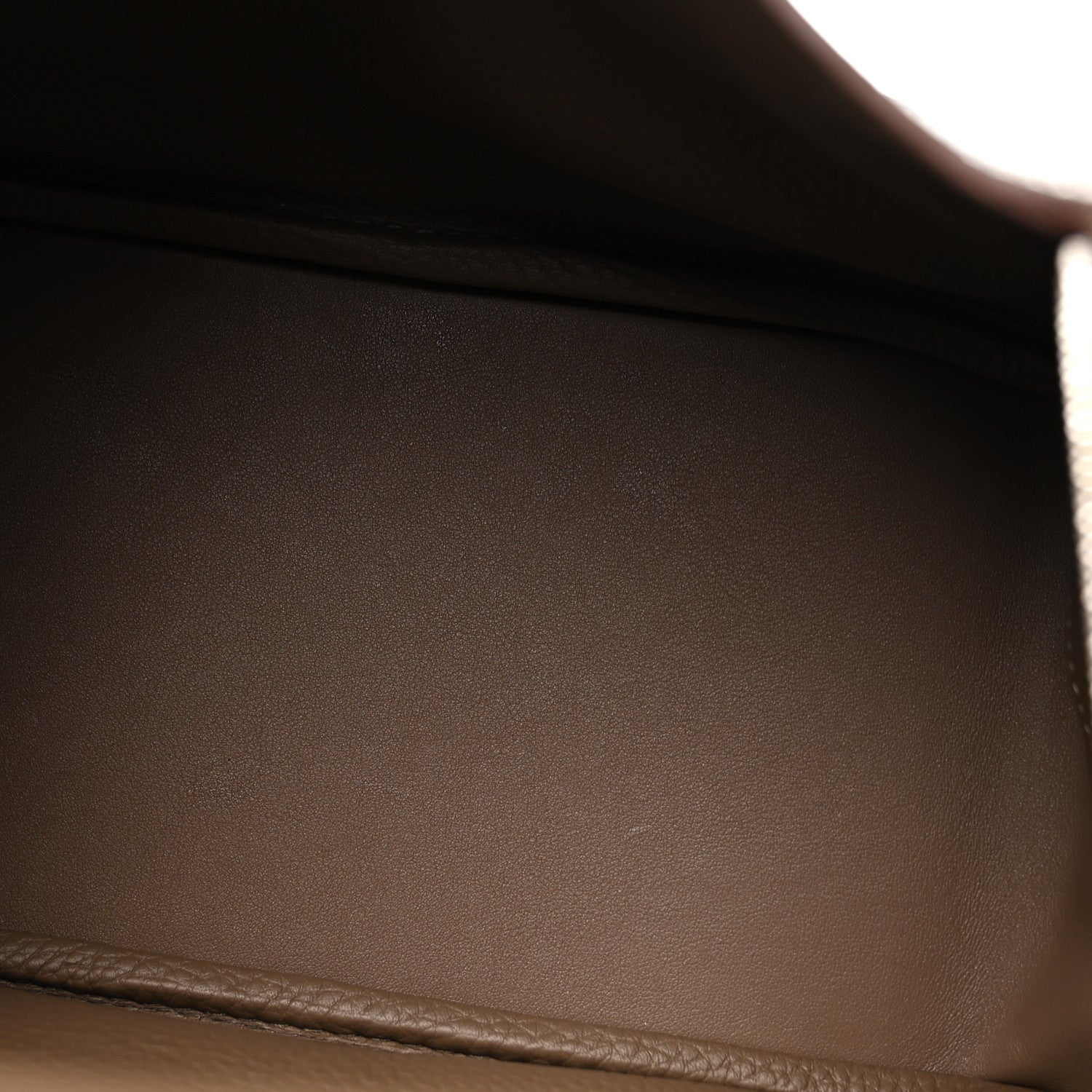 Hermes Taurillon Clemence Lindy 26 Etoupe 4 of 9