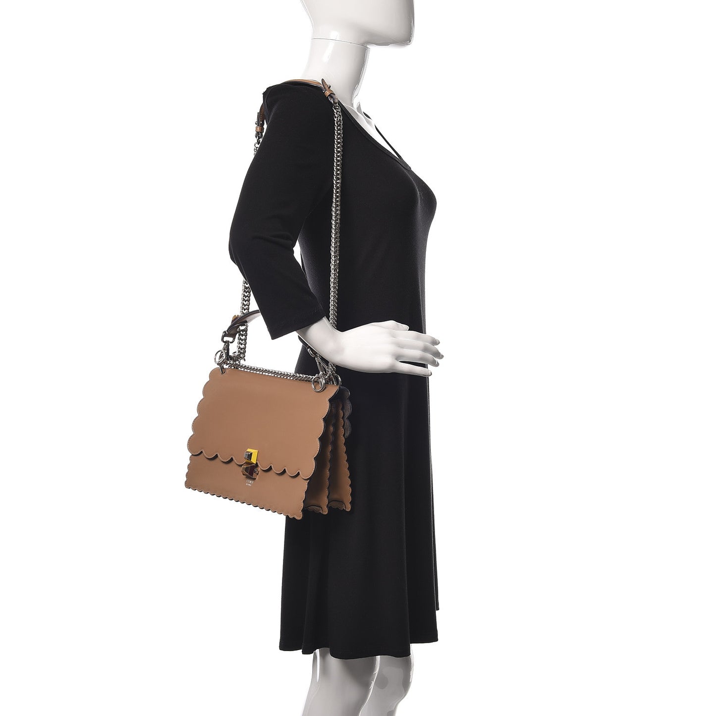 Vitello Liberty Scalloped Studded Kan I Shoulder Bag Caramello