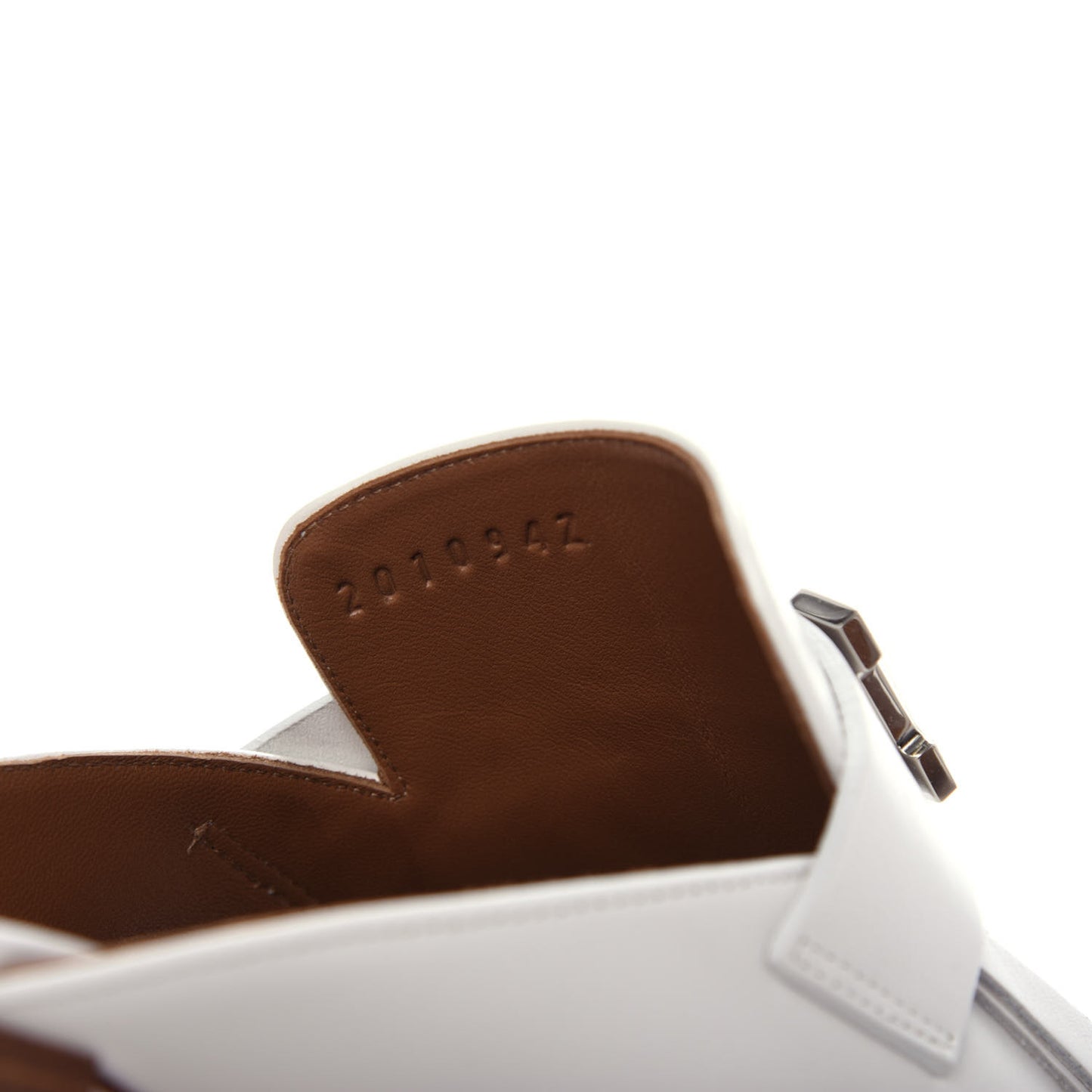Calfskin Alma Sandals 38 White