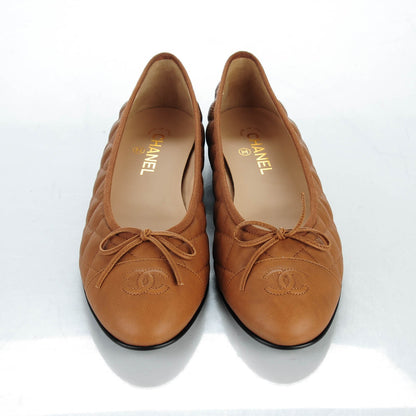 Chanel Aged Calfskin Quilted CC Cap Toe Ballerina Flats 42 Light Brown 2 of 9