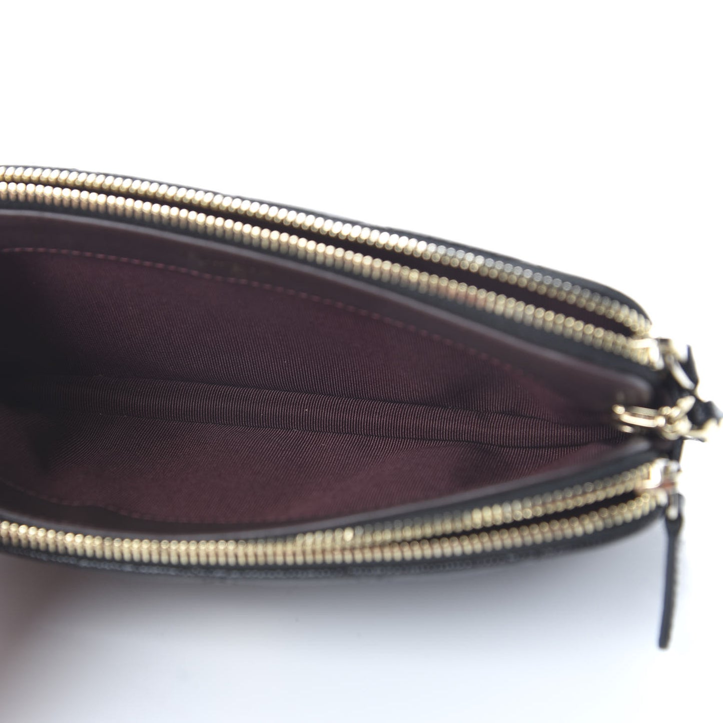 Caviar Quilted Small Clutch With Chain Black