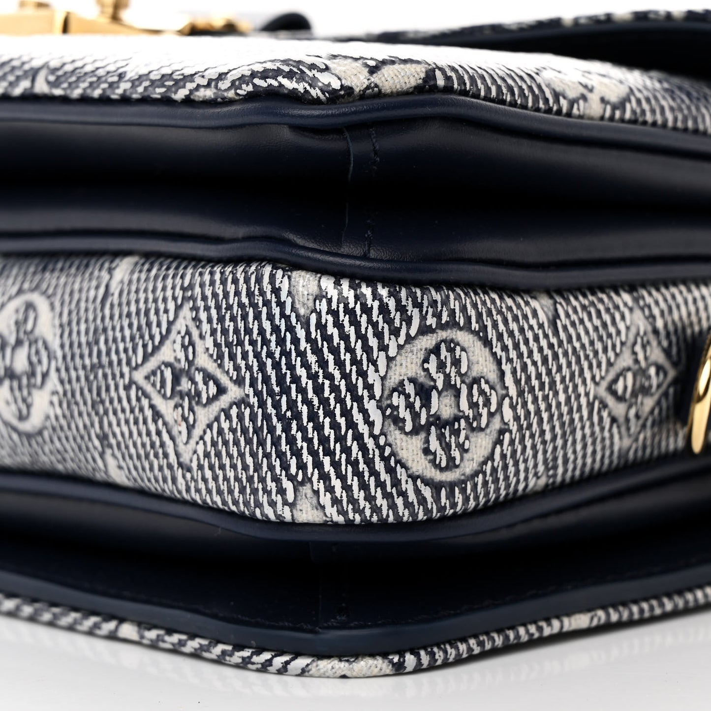 Monoglam Pochette Metis East West Blue