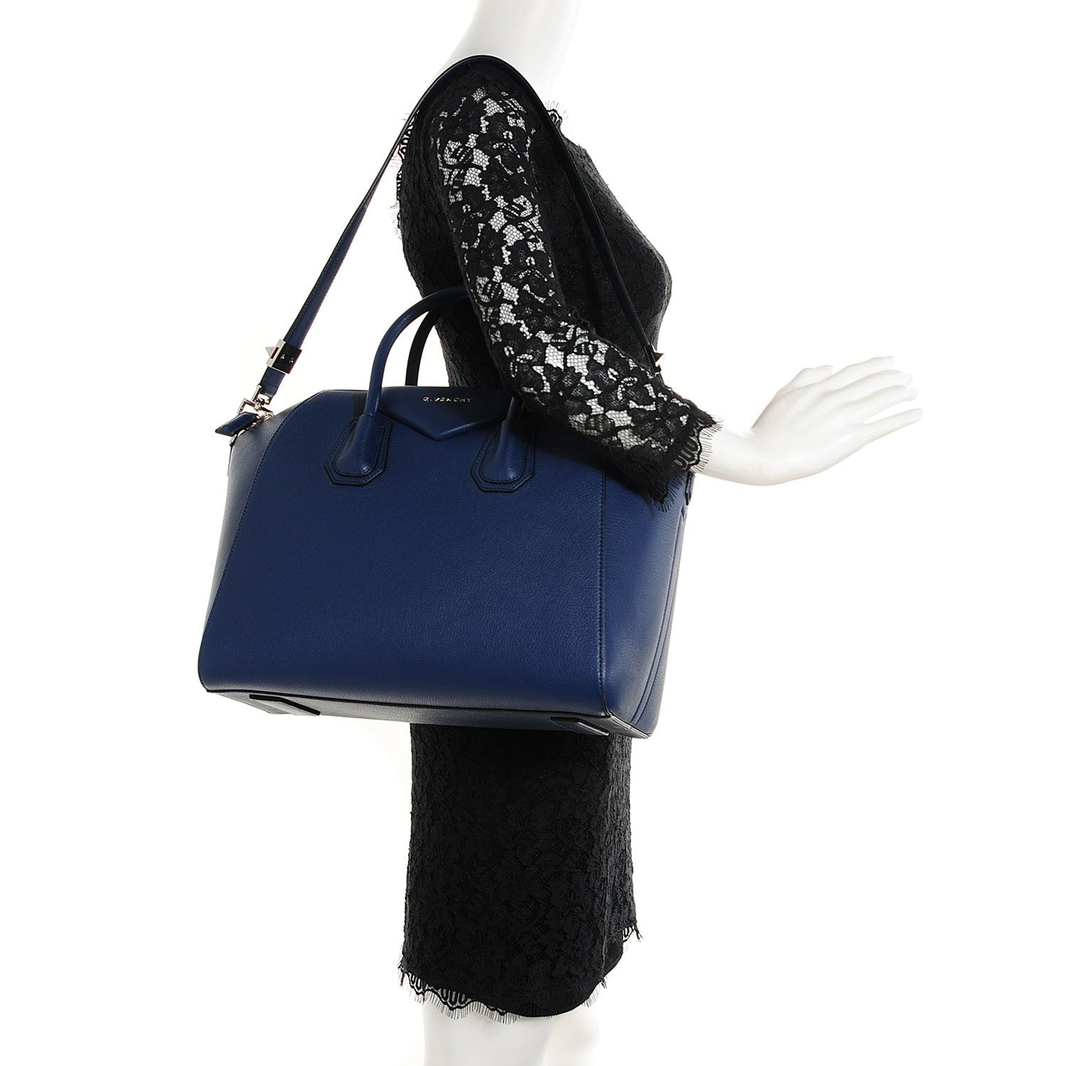 Givenchy Sugar Goatskin Medium Antigona Navy 2 of 10