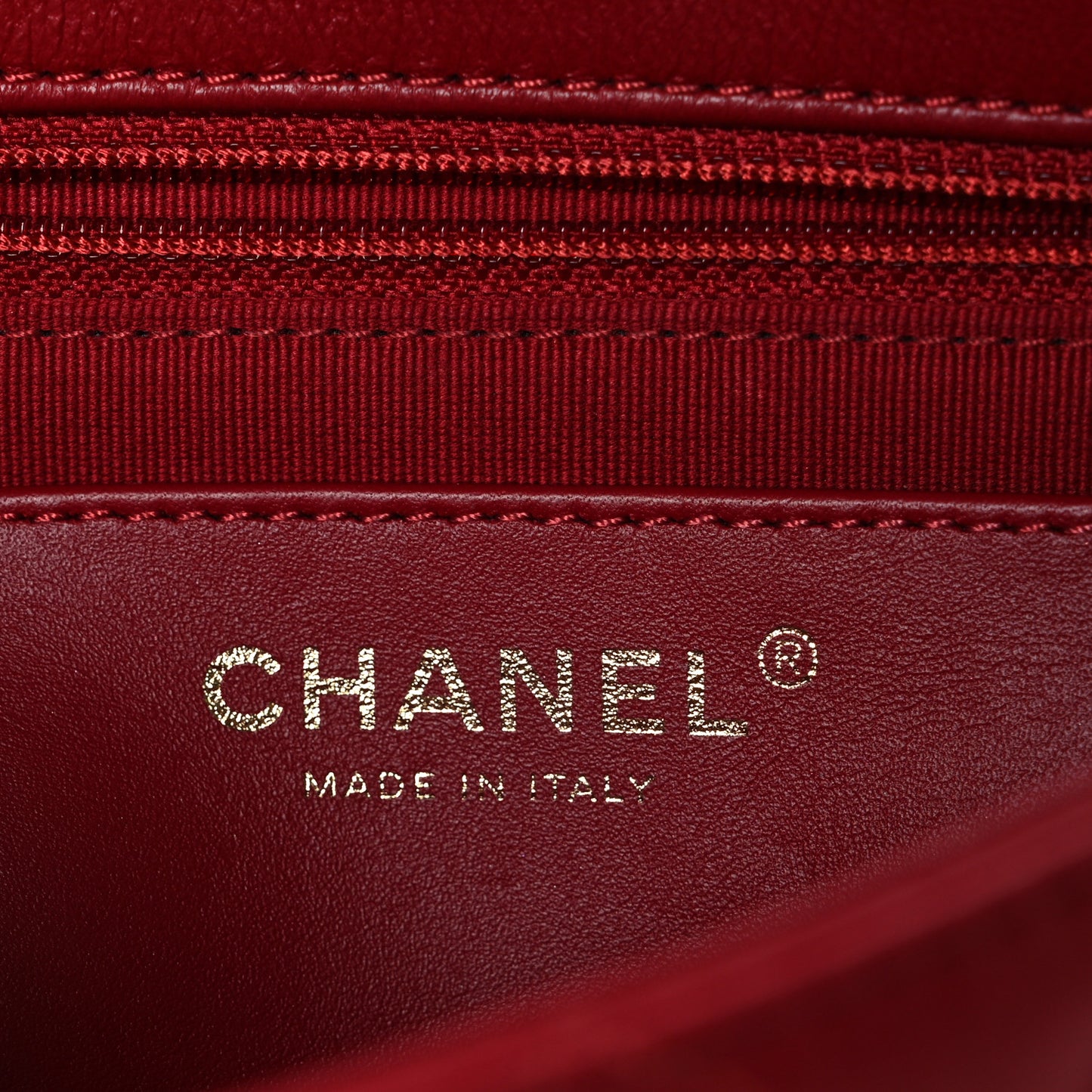 Lambskin Quilted Small Pillow Crush Flap Red