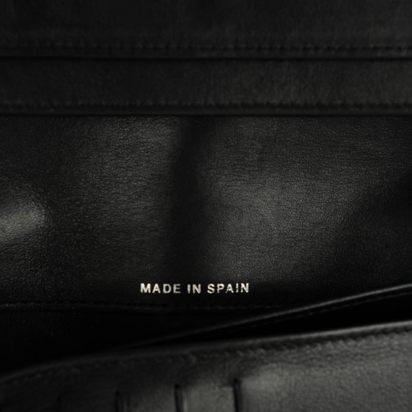 Caviar Timeless CC Yen Wallet Black