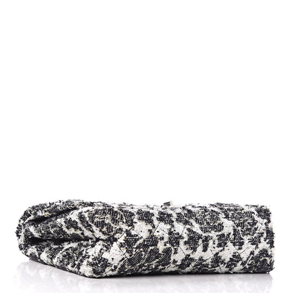 Chanel Tweed Camellia Quilted 2.55 Reissue 226 Flap Ecru 5 of 10