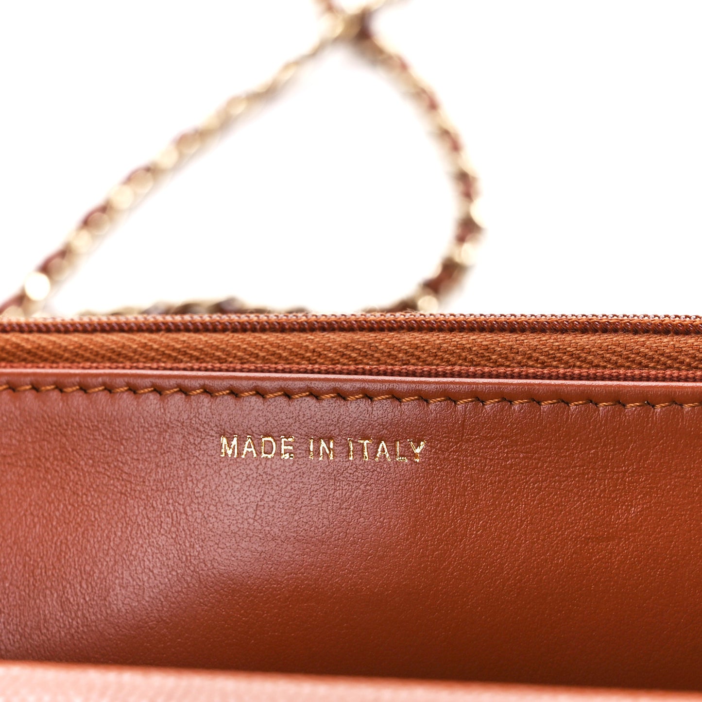 Shiny Caviar Quilted Strass Wallet On Chain WOC Light Brown