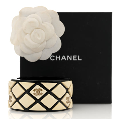 Chanel Resin Quilted CC Cuff Bracelet White Black 5 of 5