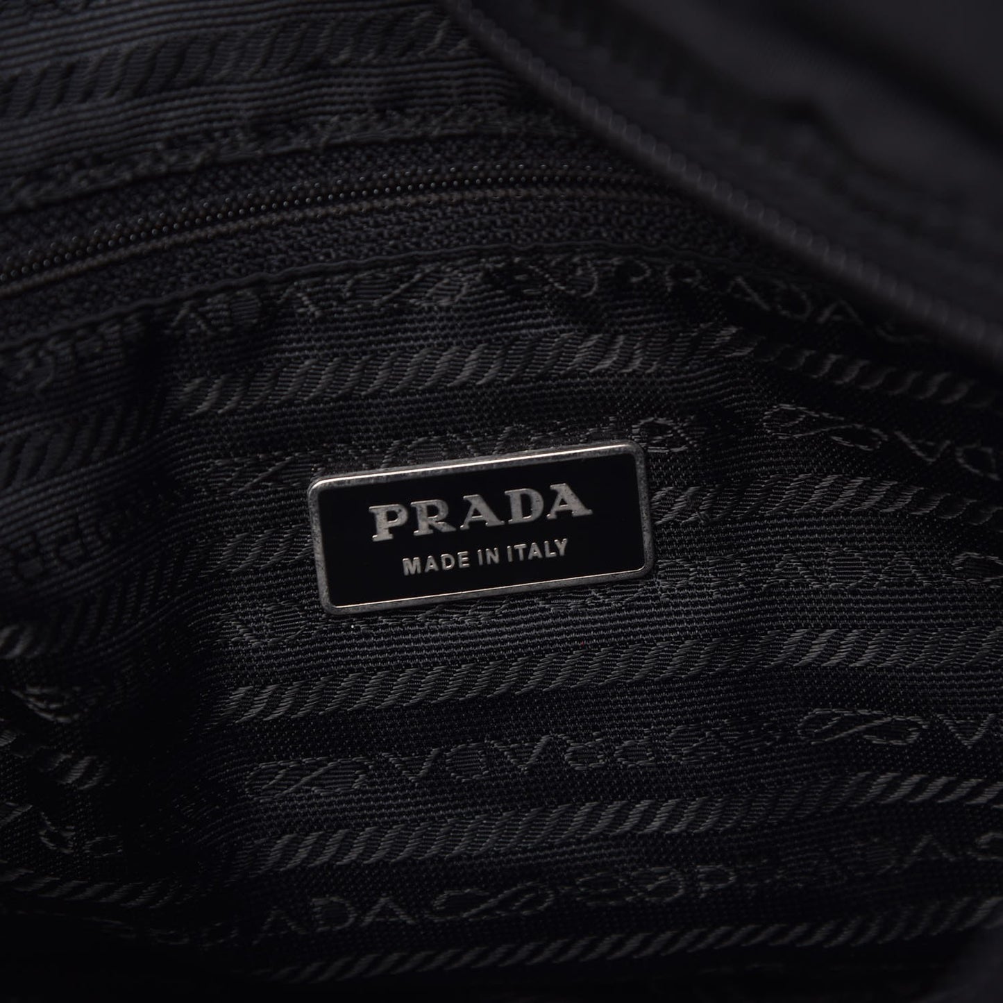 Tessuto Nylon Messenger Bag Black