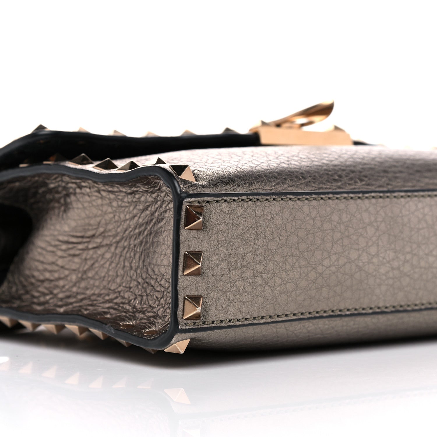 Valentino Garavani Metallic Pebbled Calfskin Medium Rockstud Flip Lock Crossbody Bag Sasso 10 of 12