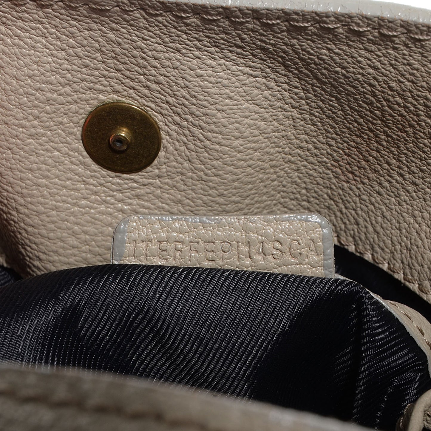 Buffalo Lambeth Hobo Grey