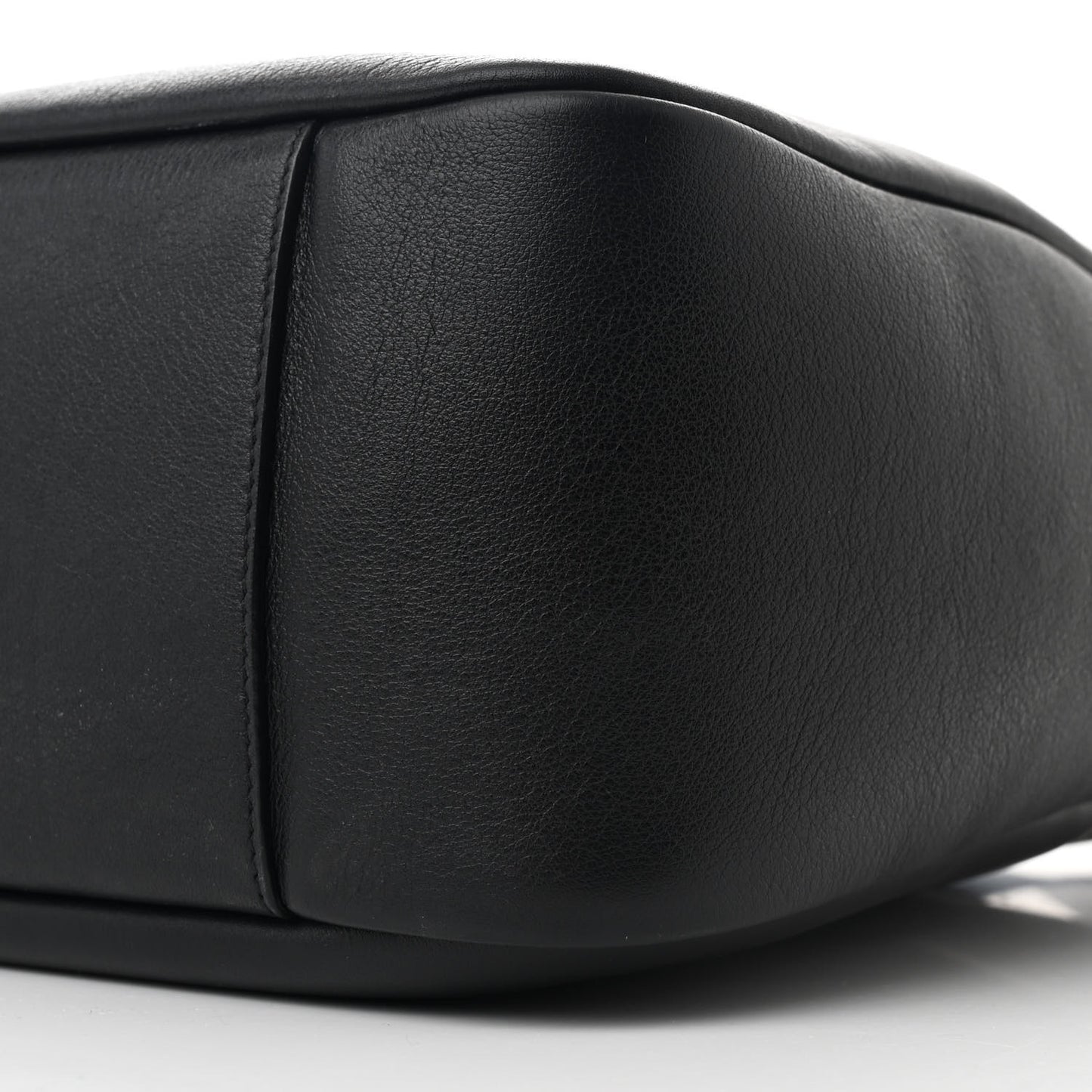 Smooth Calfskin Large Le 5 A 7 Soft Hobo Black