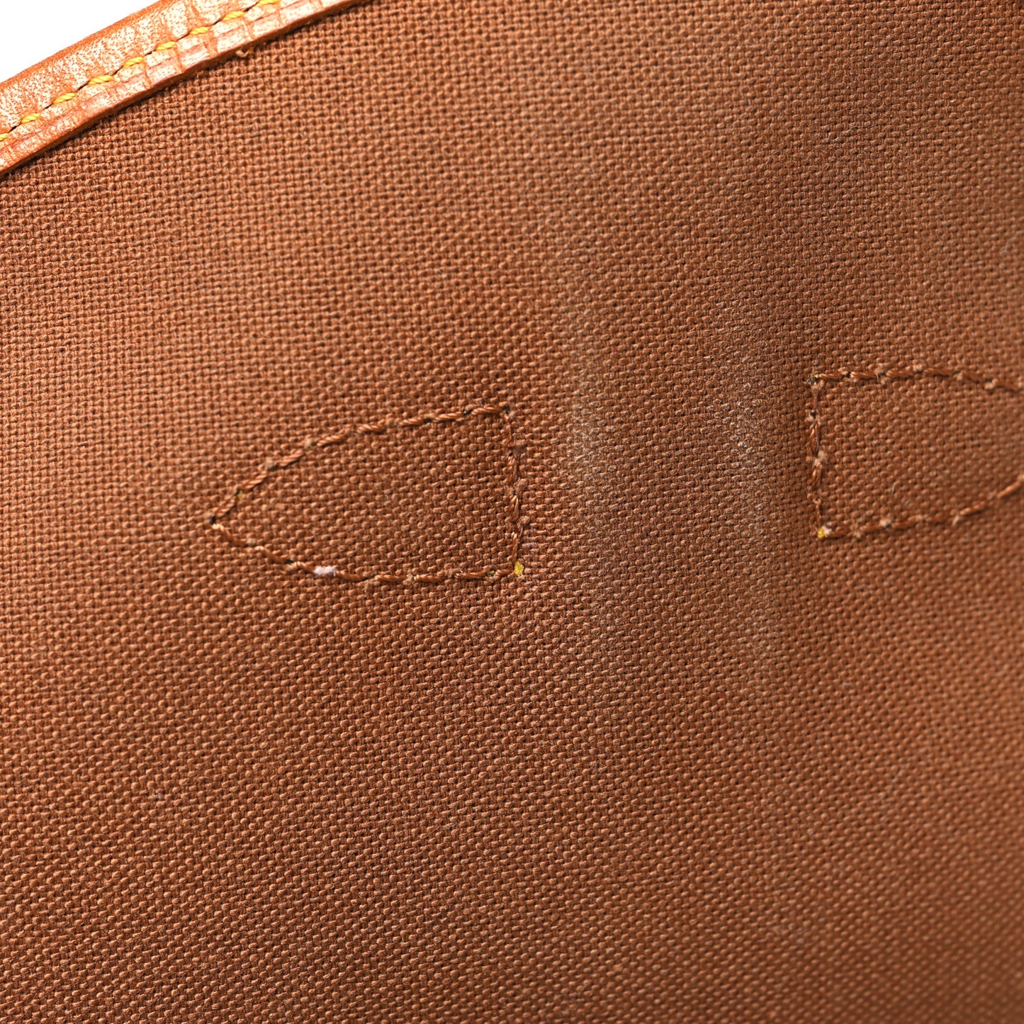Monogram Saumur 30