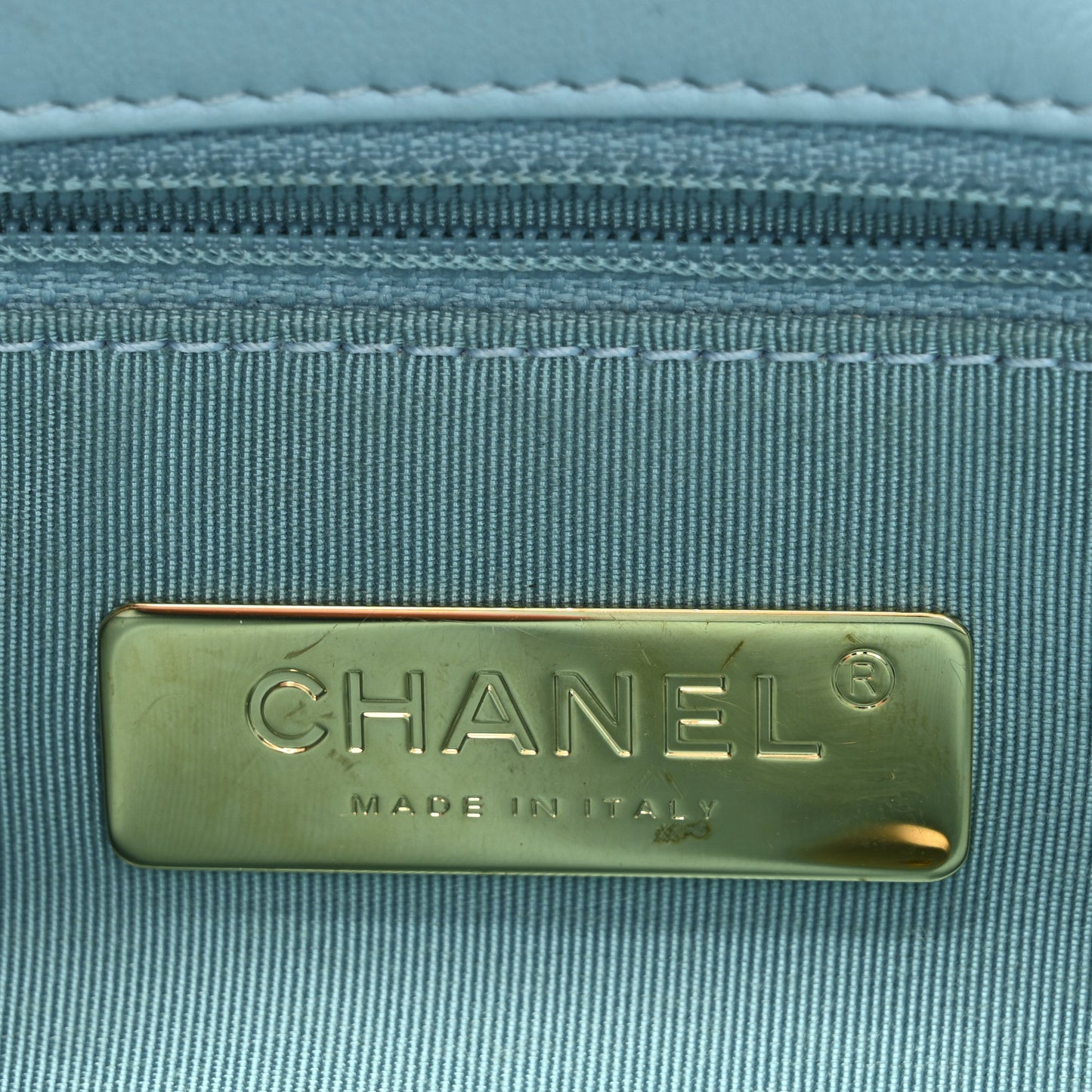 Shiny Lambskin Quilted Medium Chanel 19 Flap Neon Blue