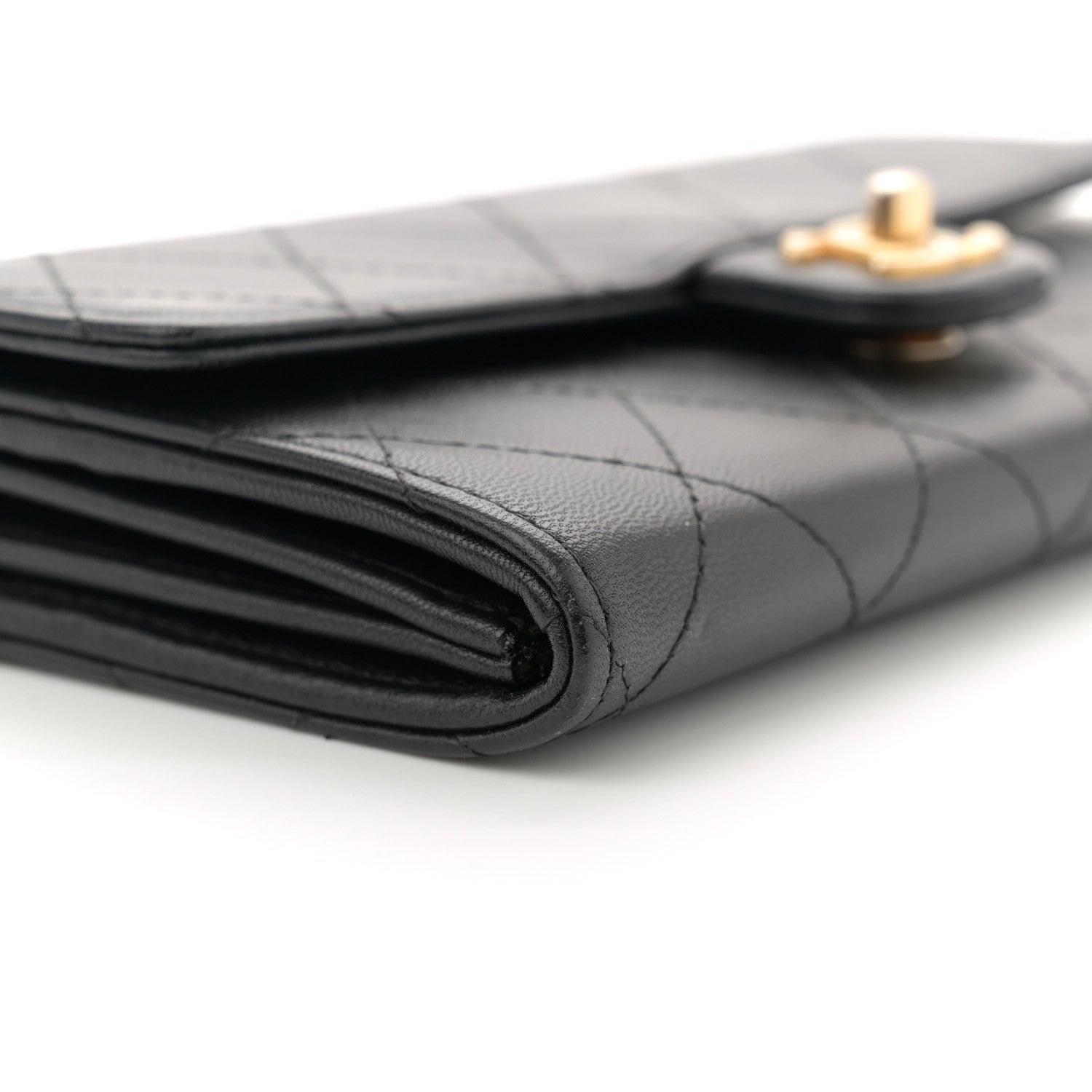 Chanel Goatskin Quilted Chic Pearls Clutch With Chain Black 9 of 10