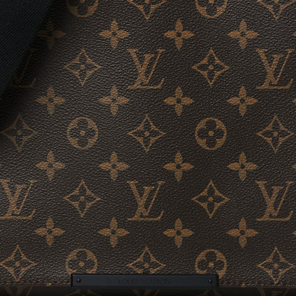 Louis Vuitton Monogram Macassar District PM 8 of 10