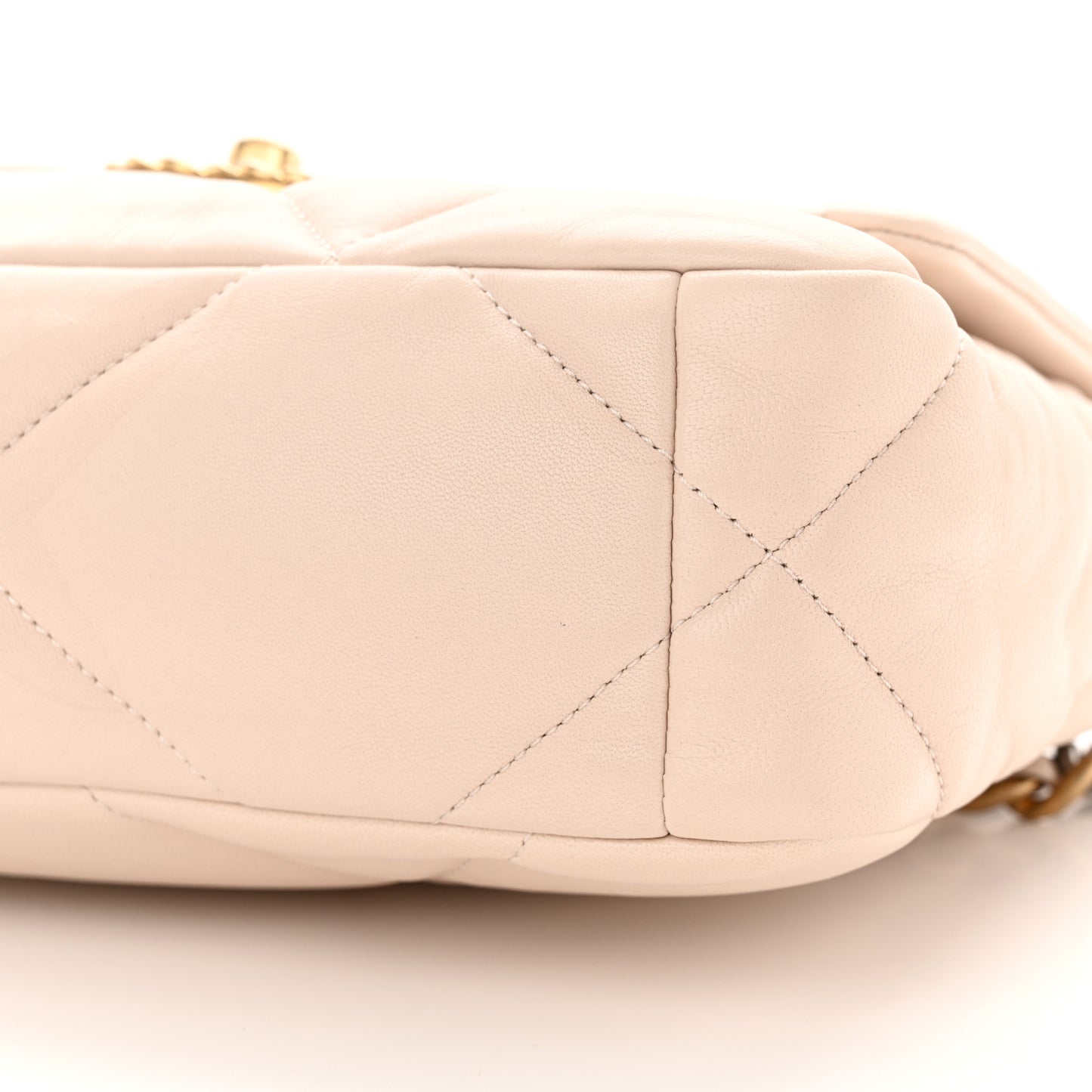 Lambskin Quilted Medium Chanel 19 Flap Beige