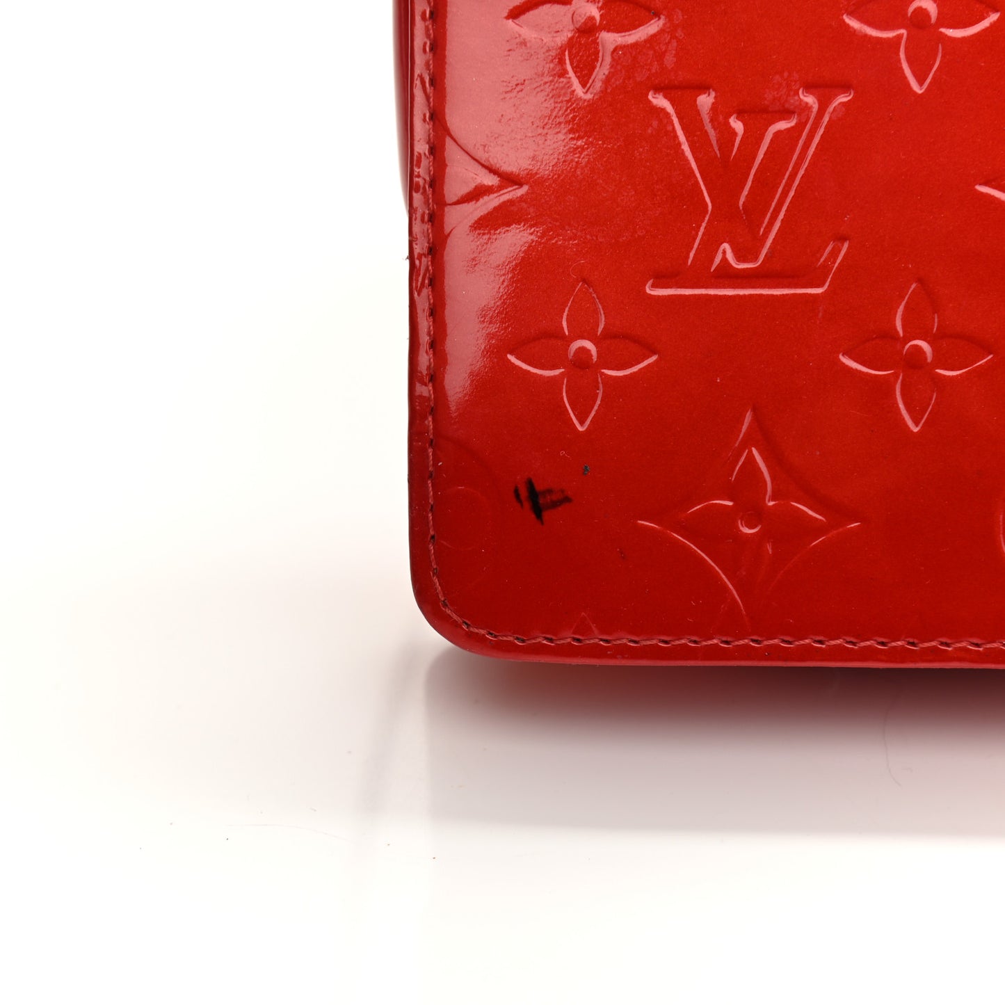 Vernis Mott Red