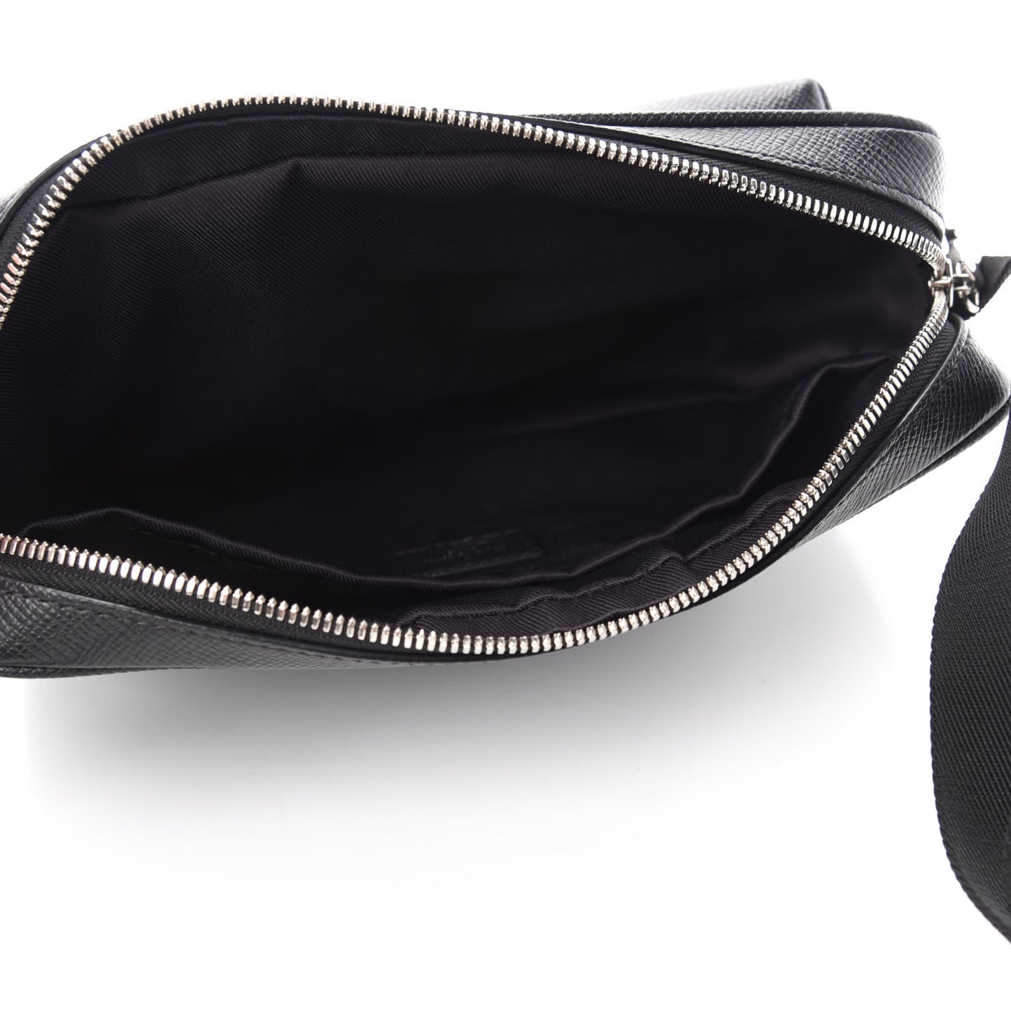 Taiga Monogram Eclipse Outdoor Messenger Black