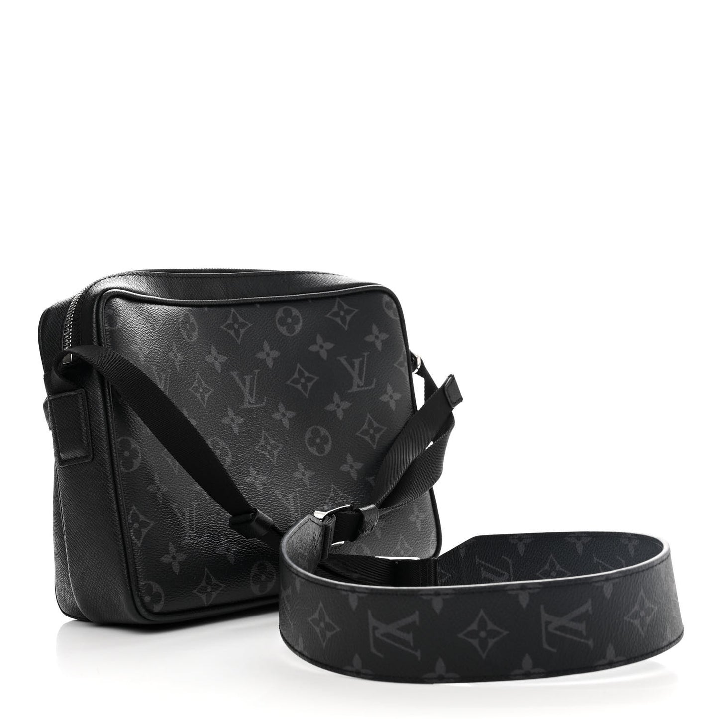 Taiga Monogram Eclipse Outdoor Messenger Black