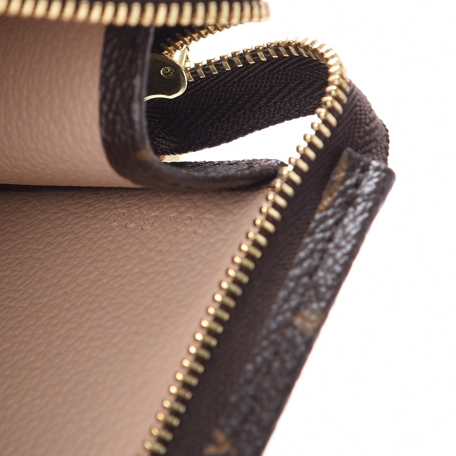 Louis Vuitton Monogram Toiletry Pouch 26 7 of 8