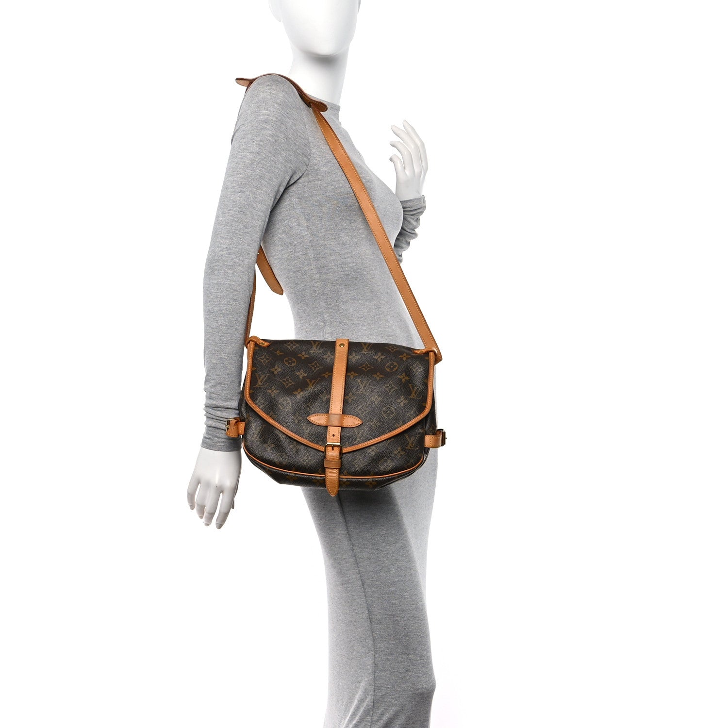 Louis Vuitton Monogram Saumur 30 2 of 13