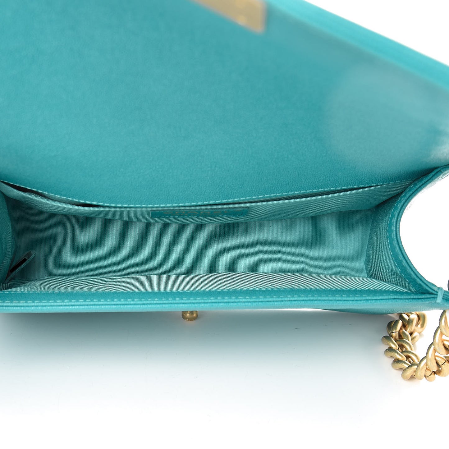Caviar Quilted Medium Boy Flap Turquoise