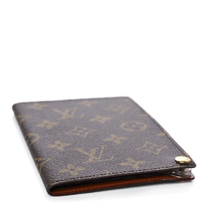Louis Vuitton Monogram Credit Card Photo Holder 4 of 10