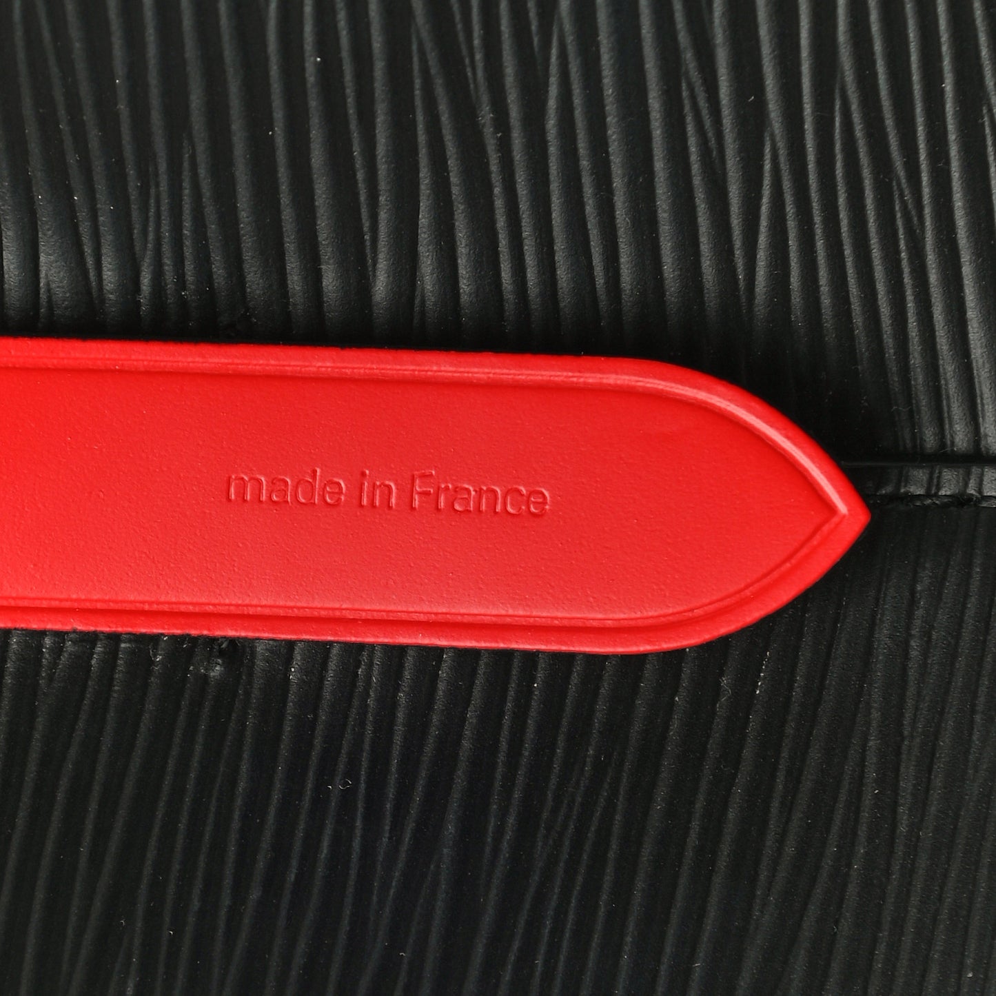 Epi Neonoe BB Black Safran