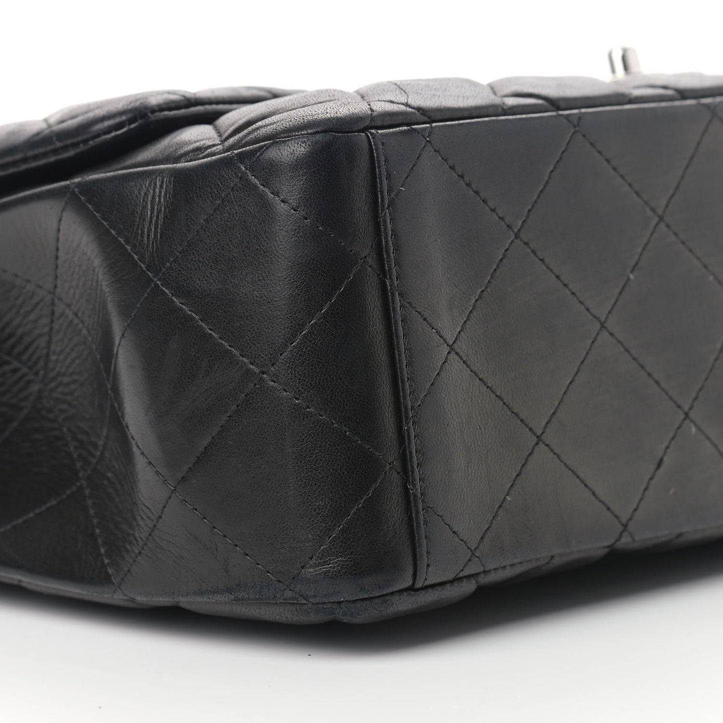 Lambskin Quilted Maxi Single Flap Black