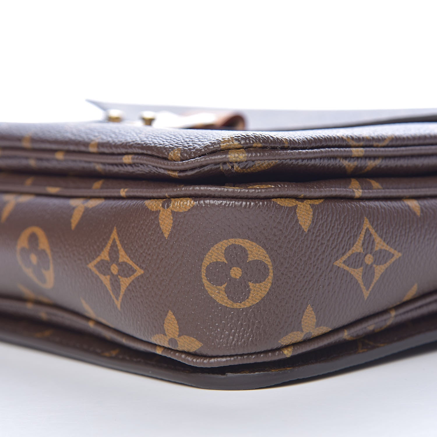 Louis Vuitton Monogram Pochette Metis 9 of 11