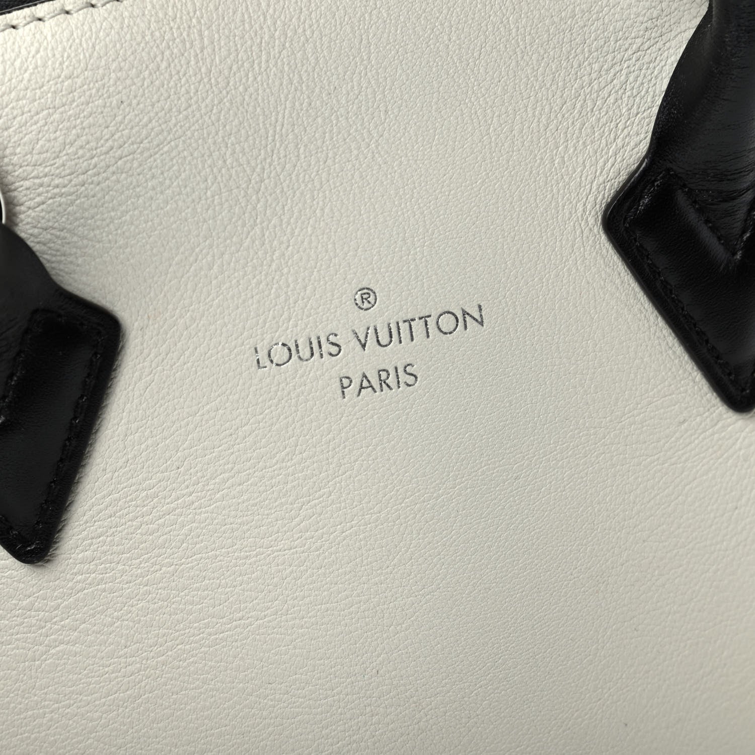 Louis Vuitton Taurillon Cuir Bi-Color Soft Lockit PM White 8 of 10