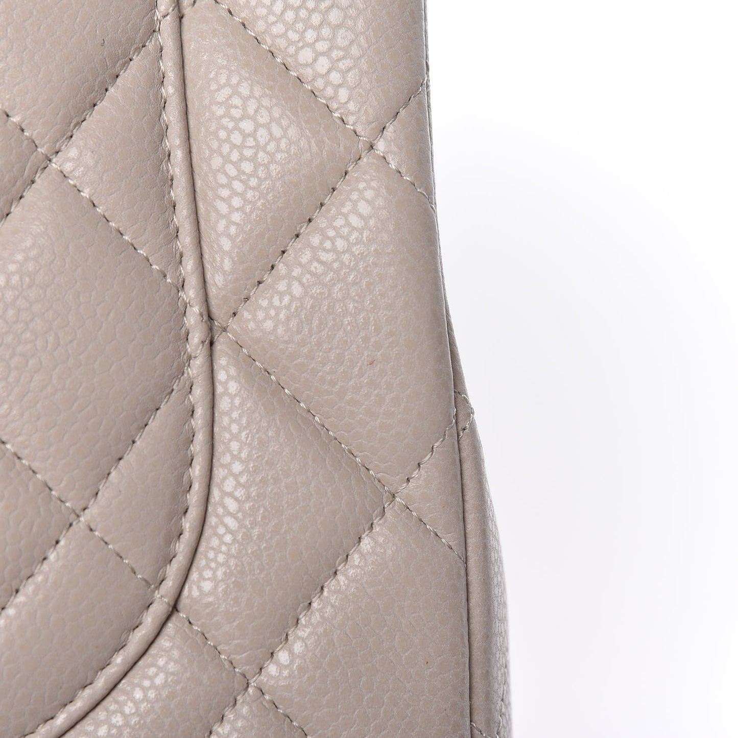 Caviar Quilted Jumbo Single Flap Ecru